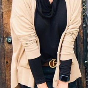 Cabi Fall 2019 Turtle Tee Sz M